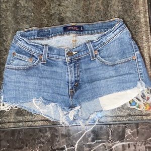 Levi Curvy cut Jean shorts